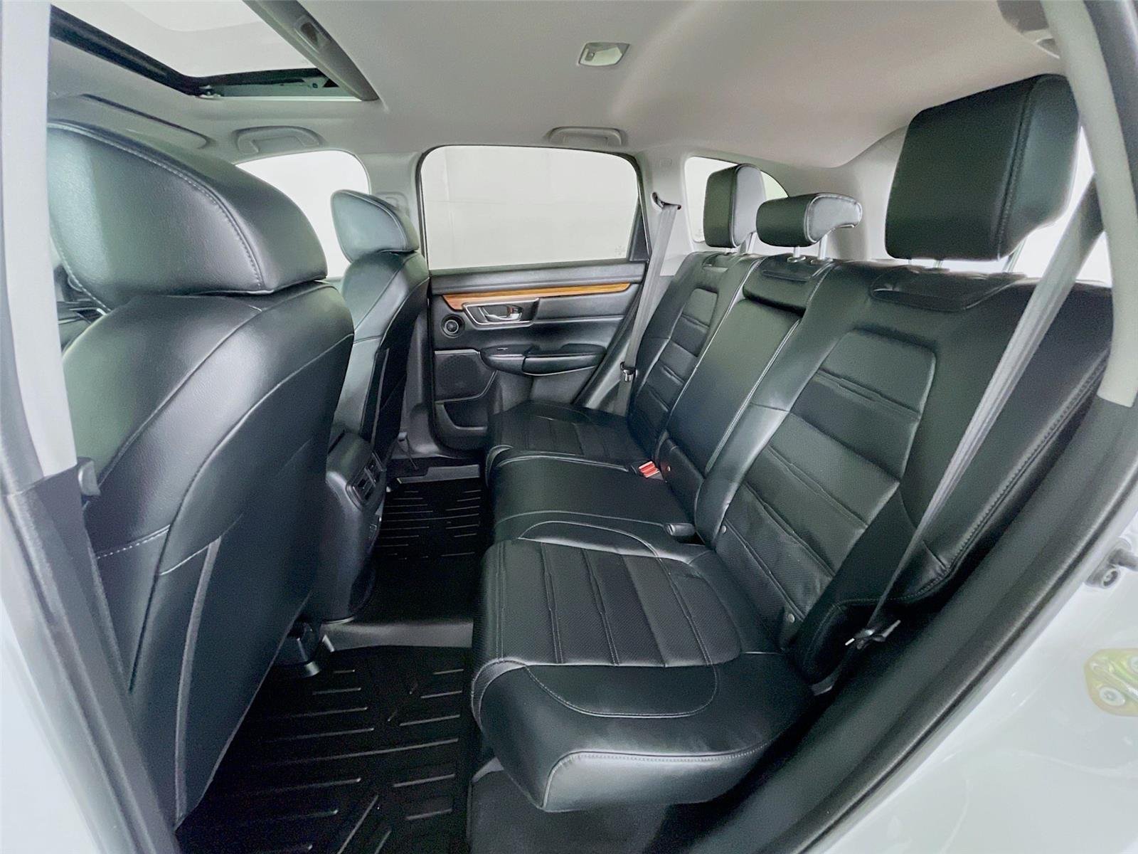 Used 2019 Platinum White Pearl Honda EX-L image 26