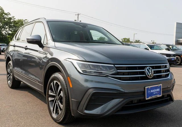 Used 2022 Gray Volkswagen 2.0T S image 4