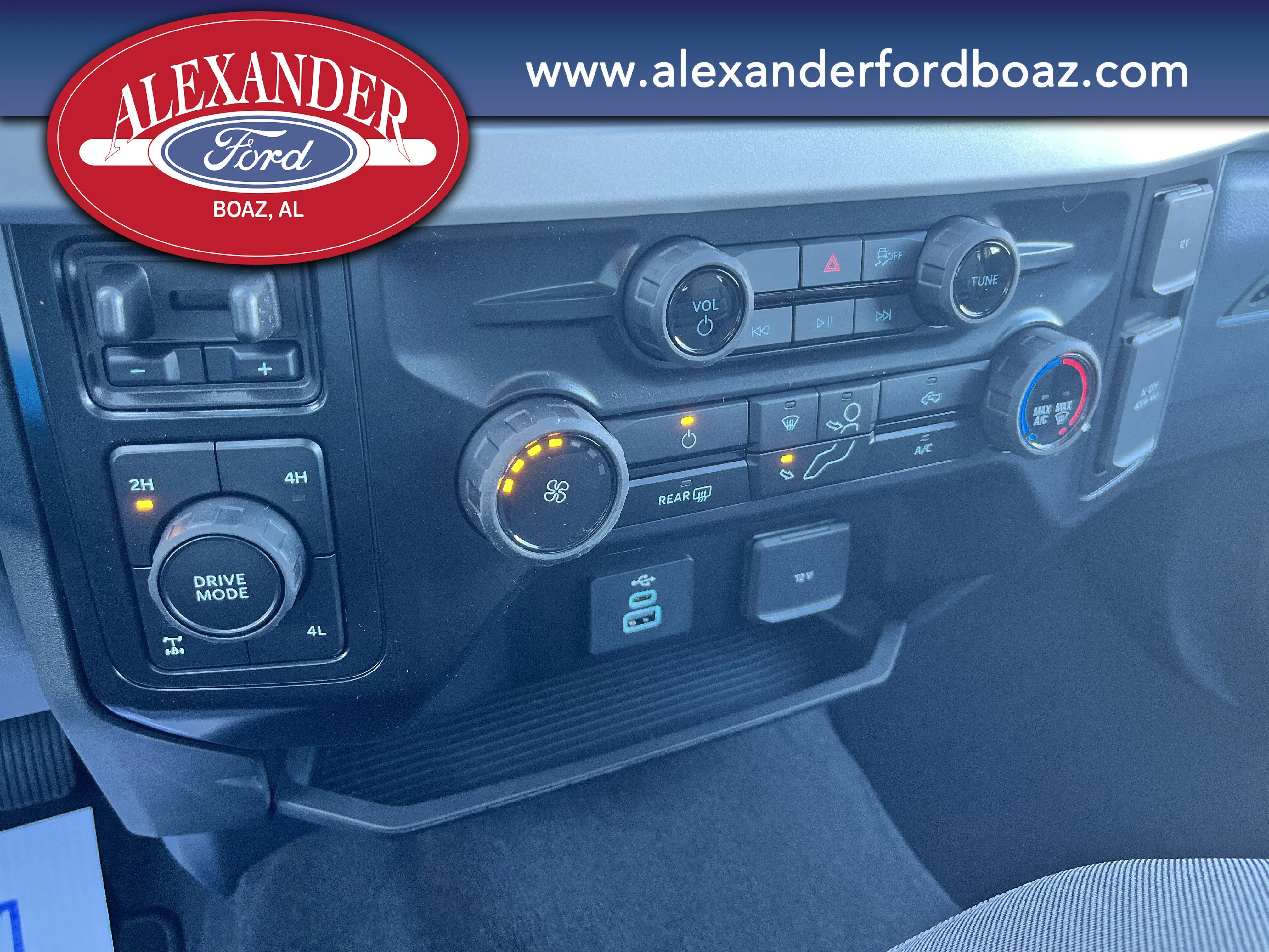 New 2026 Avalanche Ford F-250® XL image 24