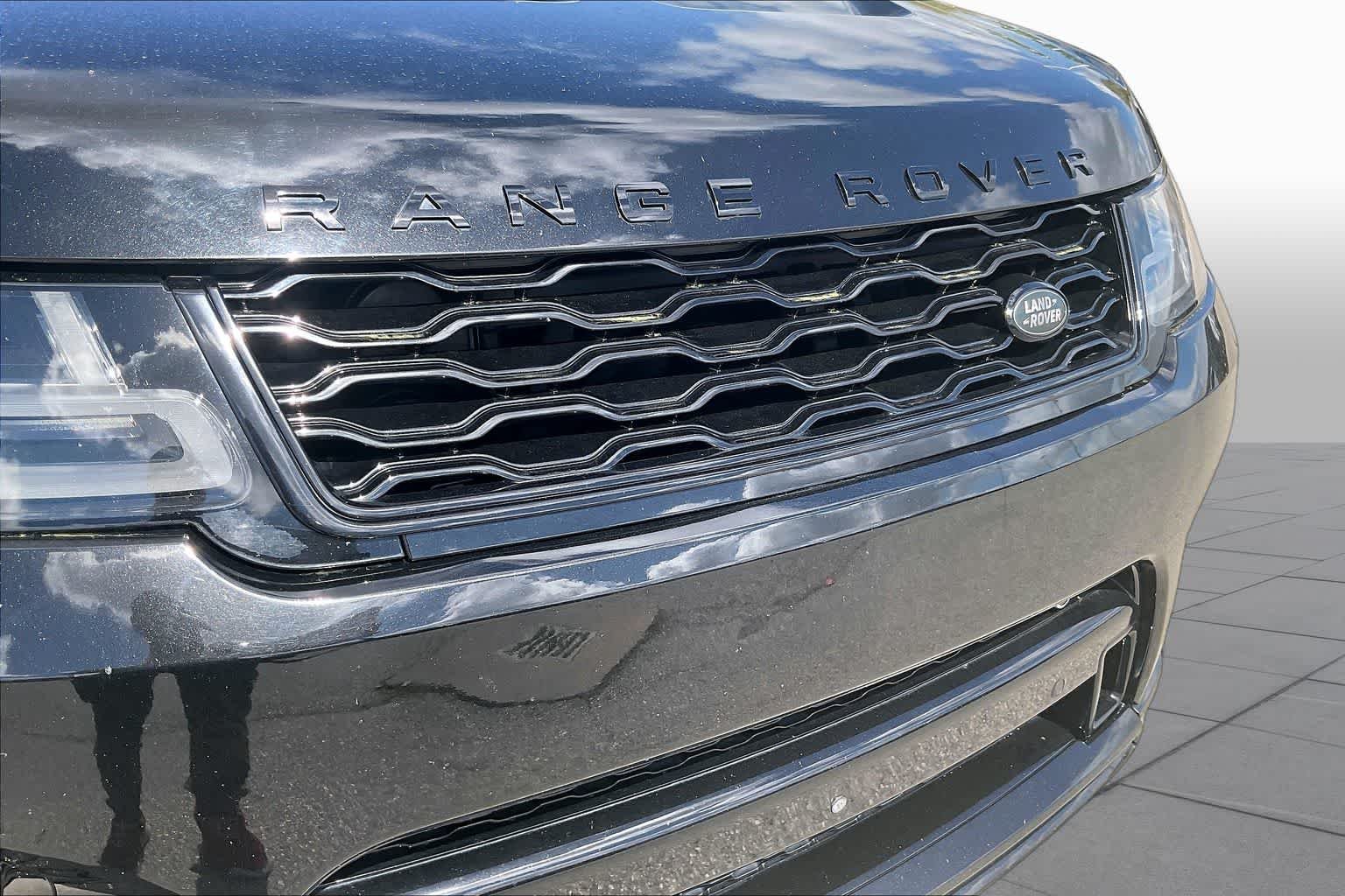 Used 2020 Ligurian Black Metallic Land Rover SVR image 29