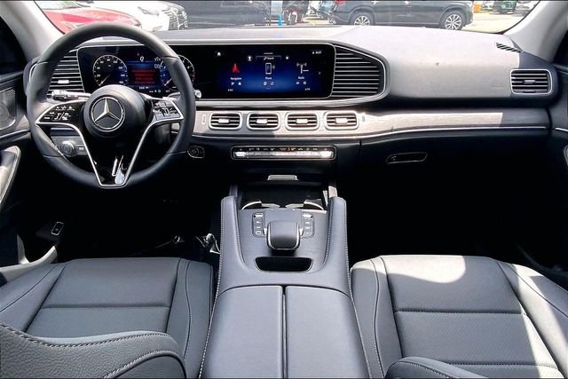 2025 Mercedes-Benz GLE GLE450 - Photo 12