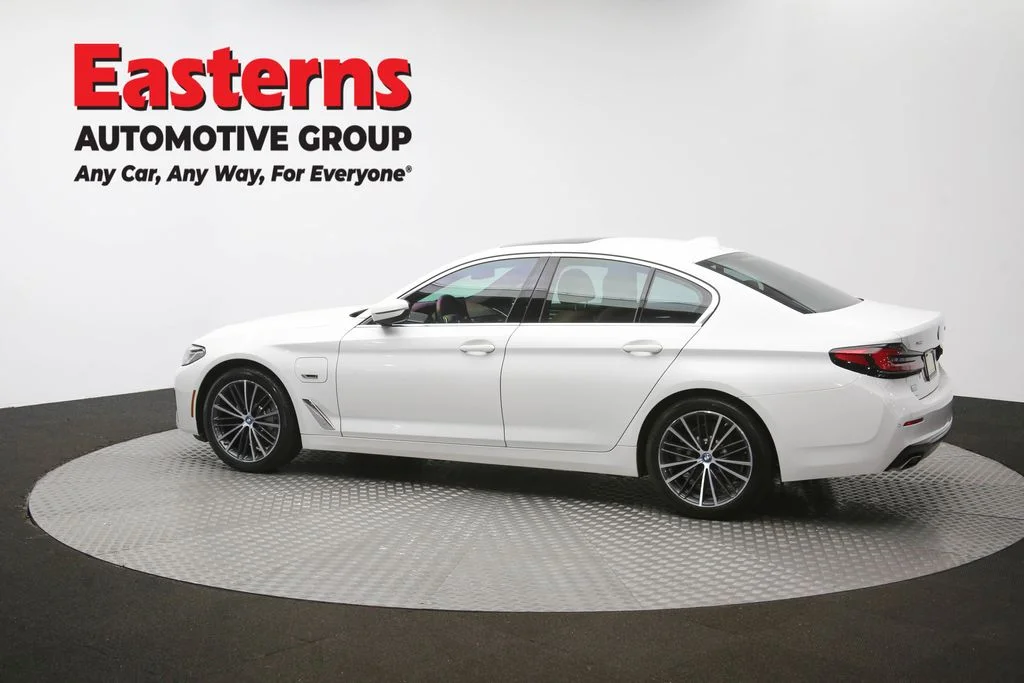 Used 2023 White BMW 530e iPerformance image 66