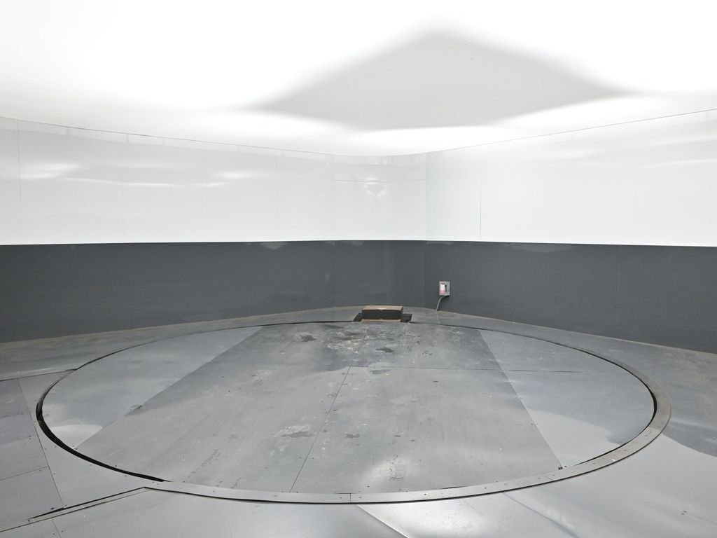 New 2026 Bright White Clear-Coat Exterior Paint RAM High Roof image 5