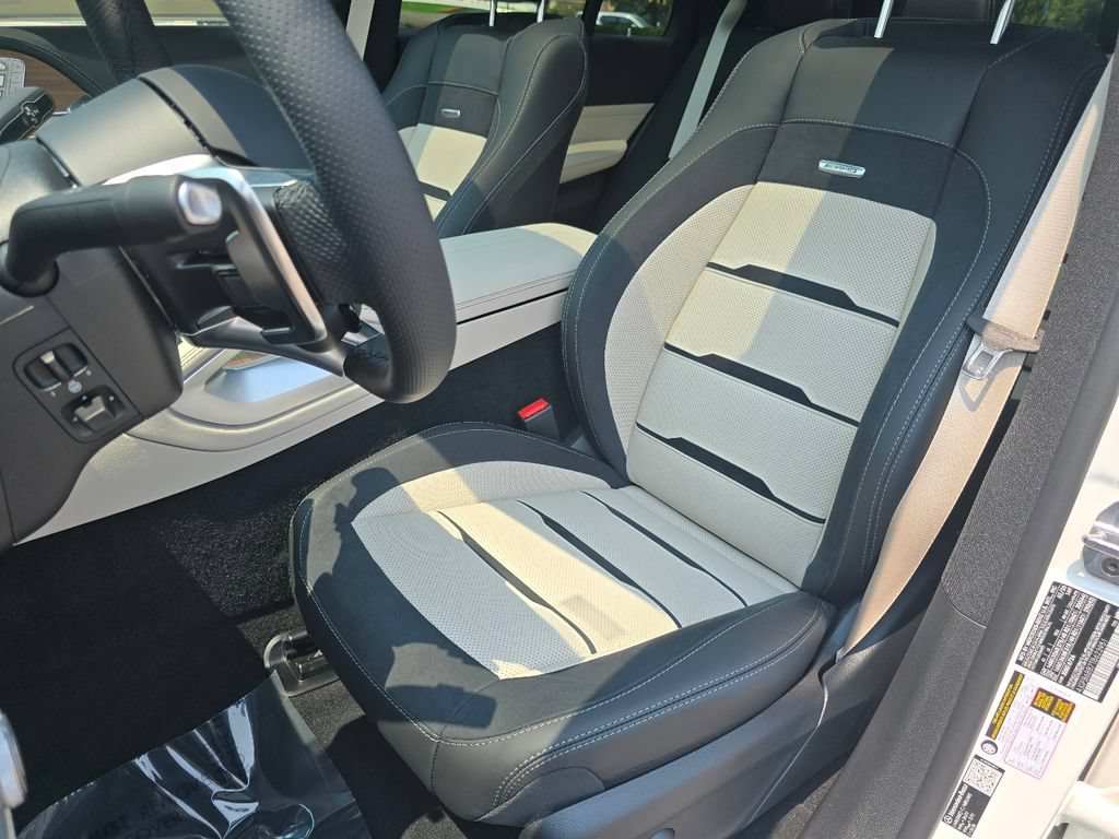 New 2026 Polar White Mercedes-Benz GLE 53 AMG® image 65
