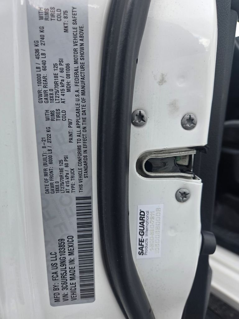 Used 2022 White Ram Big Horn image 31