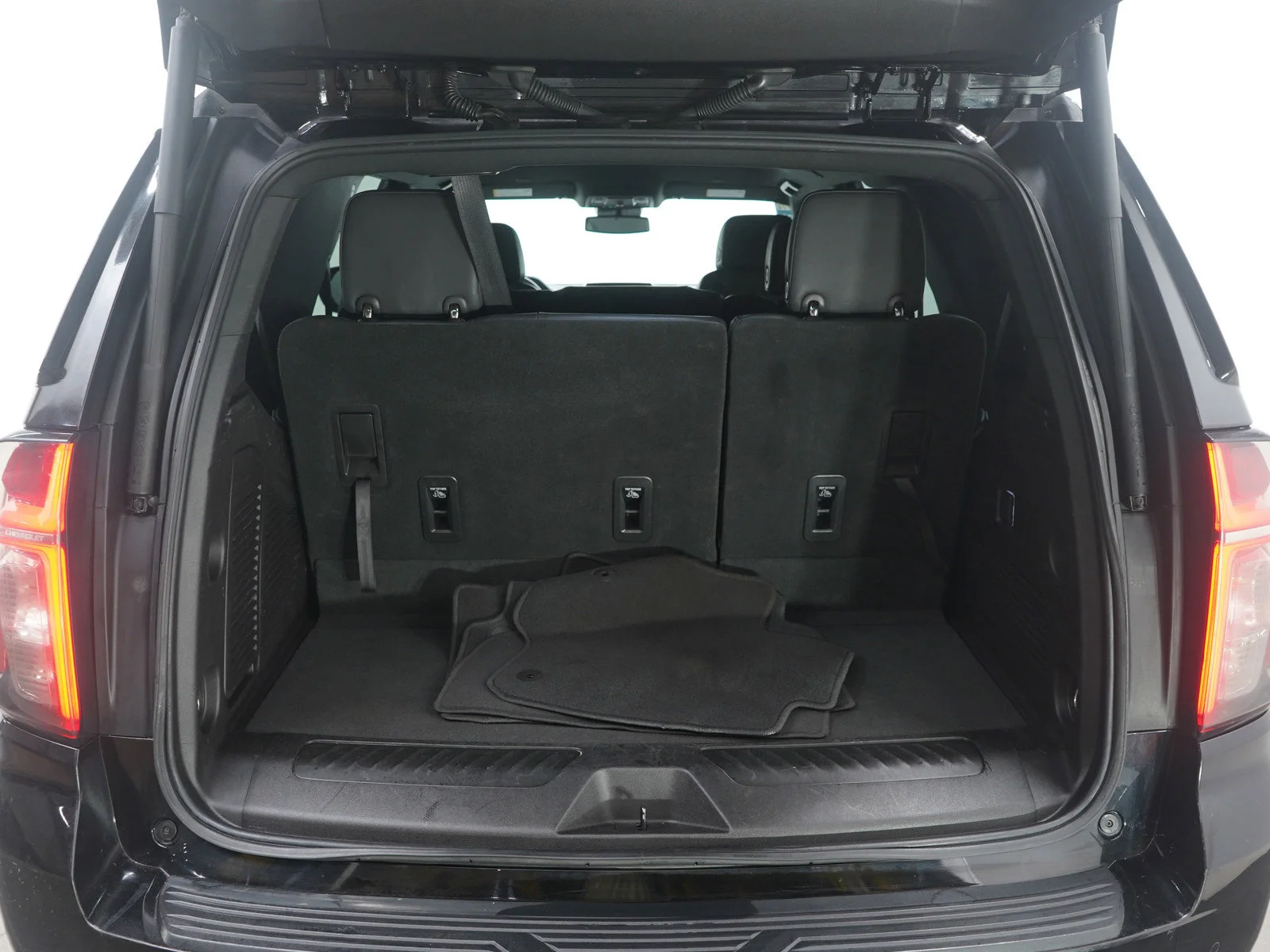 2023 Chevrolet Tahoe LT - Photo 9