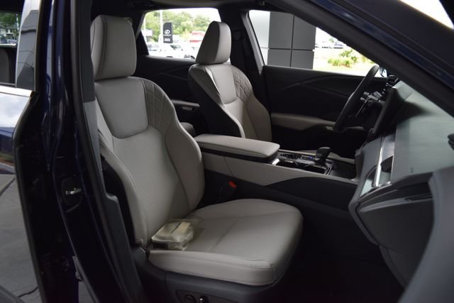 New 2026 Nightfall Mica Lexus PREMIUM image 10