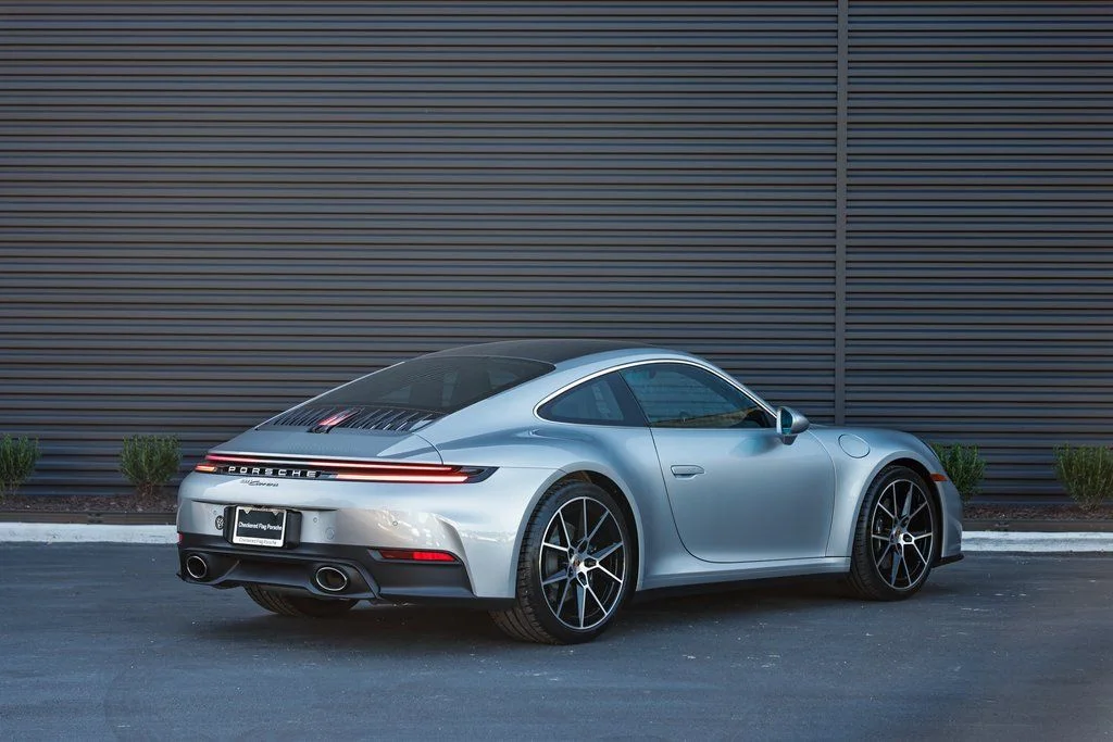 2026 Porsche 911 - Photo 7