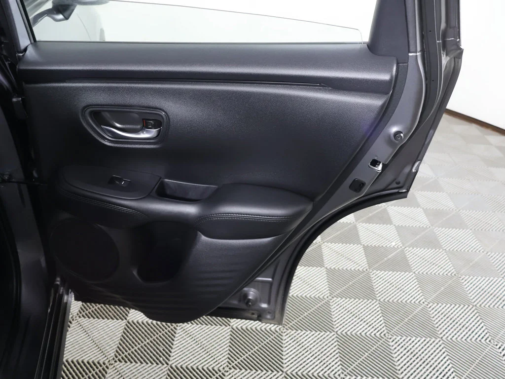 Certified Used 2025 Modern Steel Metallic Honda LX image 22