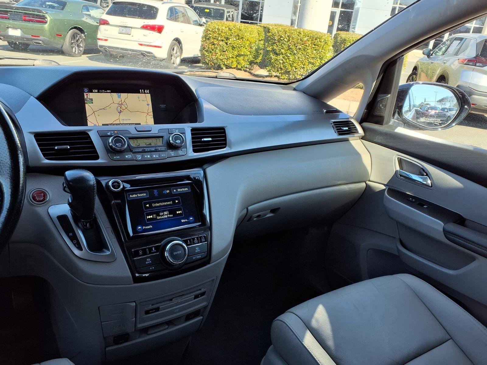 Used 2015  Honda  image 31