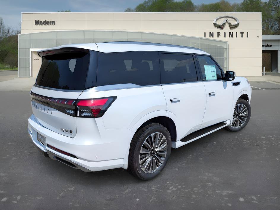 Used 2026 Radiant White INFINITI LUXE image 5