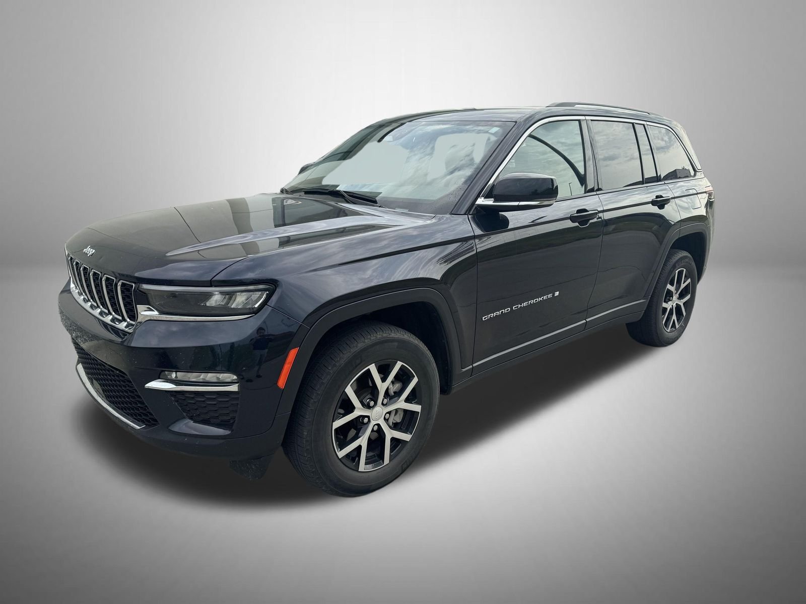 Used 2023 Black Jeep Limited image 1