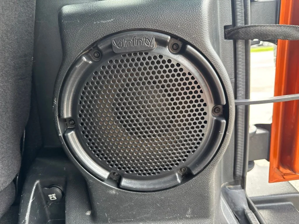 Used 2011 Orange Jeep Rubicon image 23