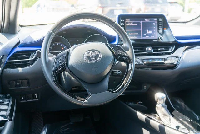 Used 2022 Red Toyota XLE image 13