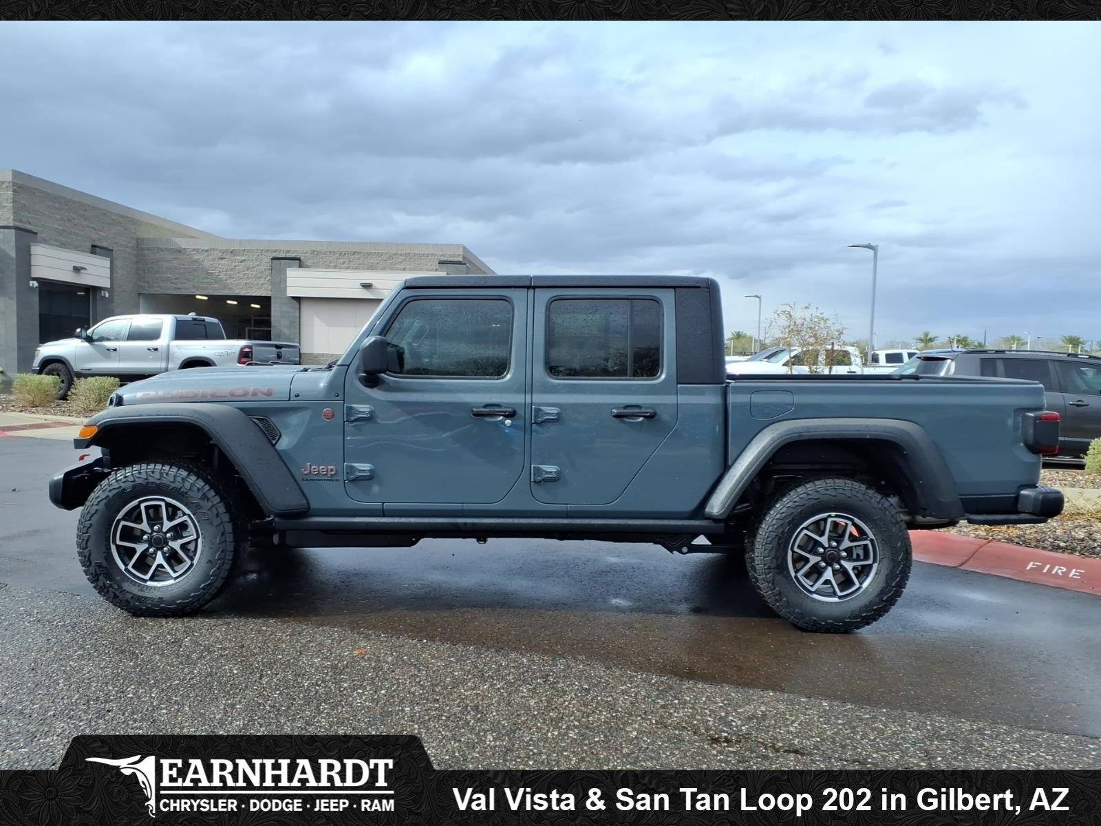 New 2026 Anvil Clear-Coat Exterior Paint Jeep Rubicon image 3