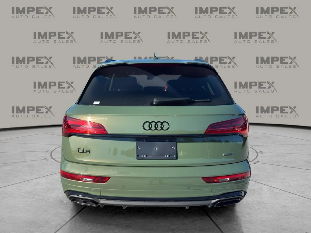 Used 2022 Green Audi 55 Premium Plus image 4