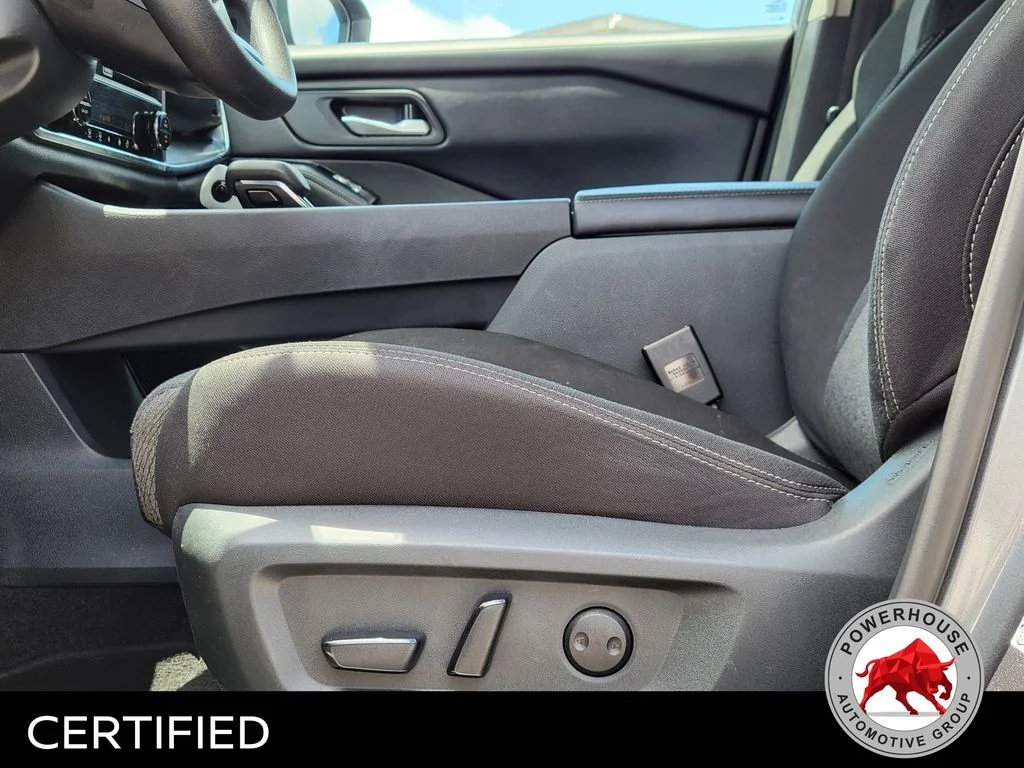 Used 2024 Gray Nissan SV image 24