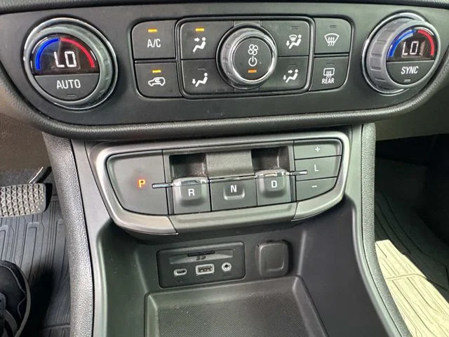 Used 2023 Black GMC AT4 image 43