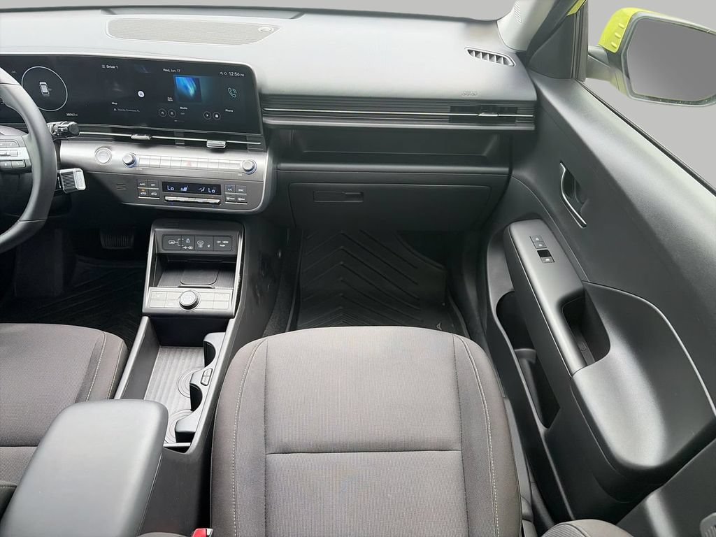 Used 2024  Hyundai SEL image 12
