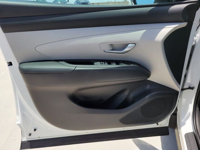 New 2026 White Hyundai SEL Premium FWD image 12