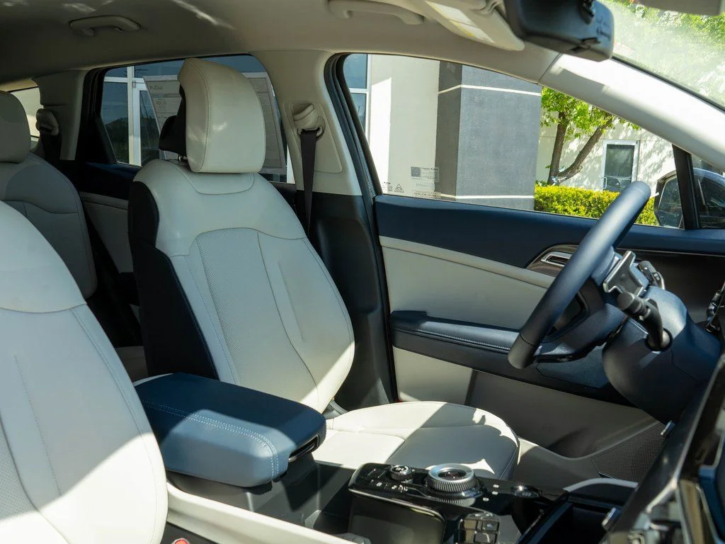 Certified Used 2025 Black Kia EX image 11