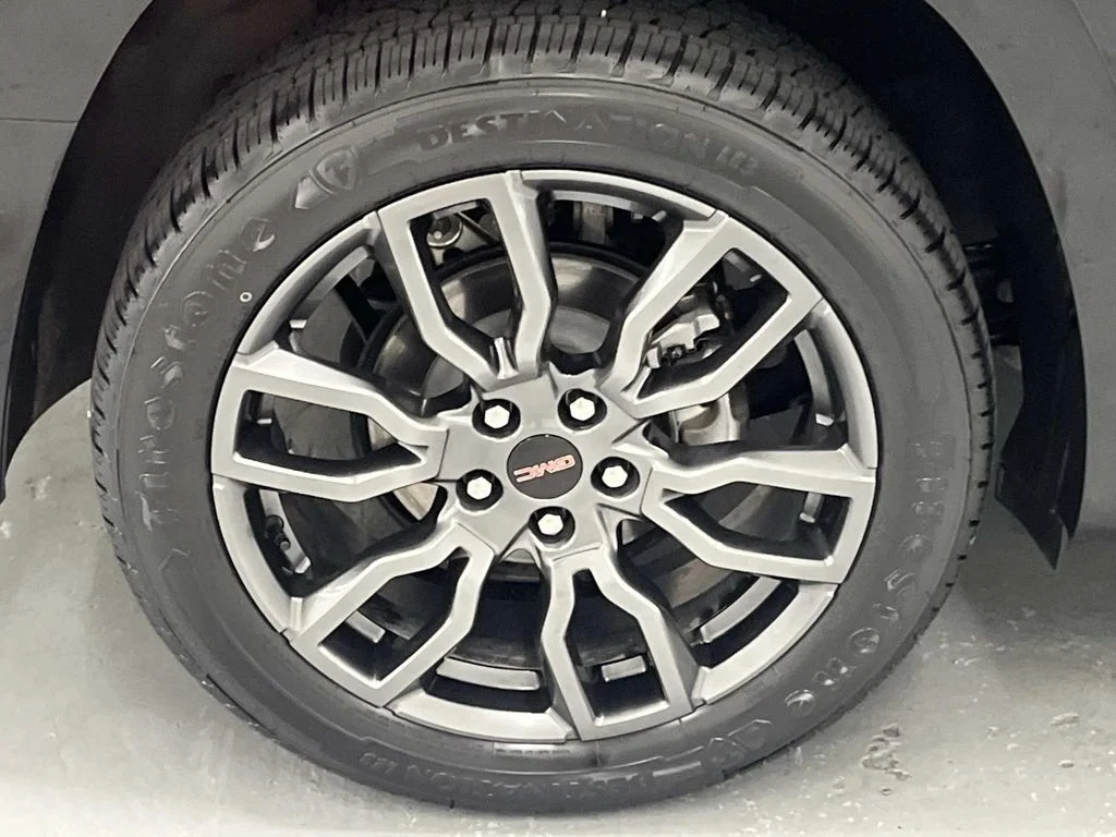 2024 GMC Terrain Denali - Photo 9