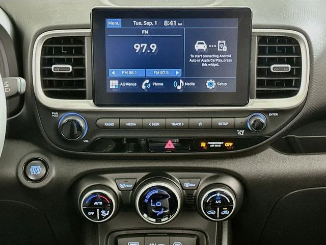 New 2026 Green Hyundai SEL image 15