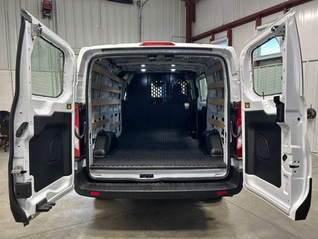 Used 2025 Oxford White Ford Base image 18