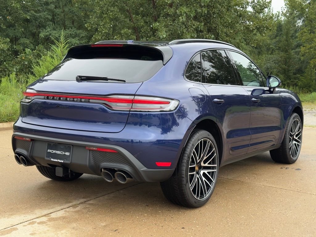 New 2026 Gentian Blue Metallic Porsche  image 7