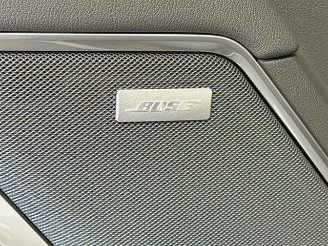 New 2026 Onyx Black GMC SLT image 25