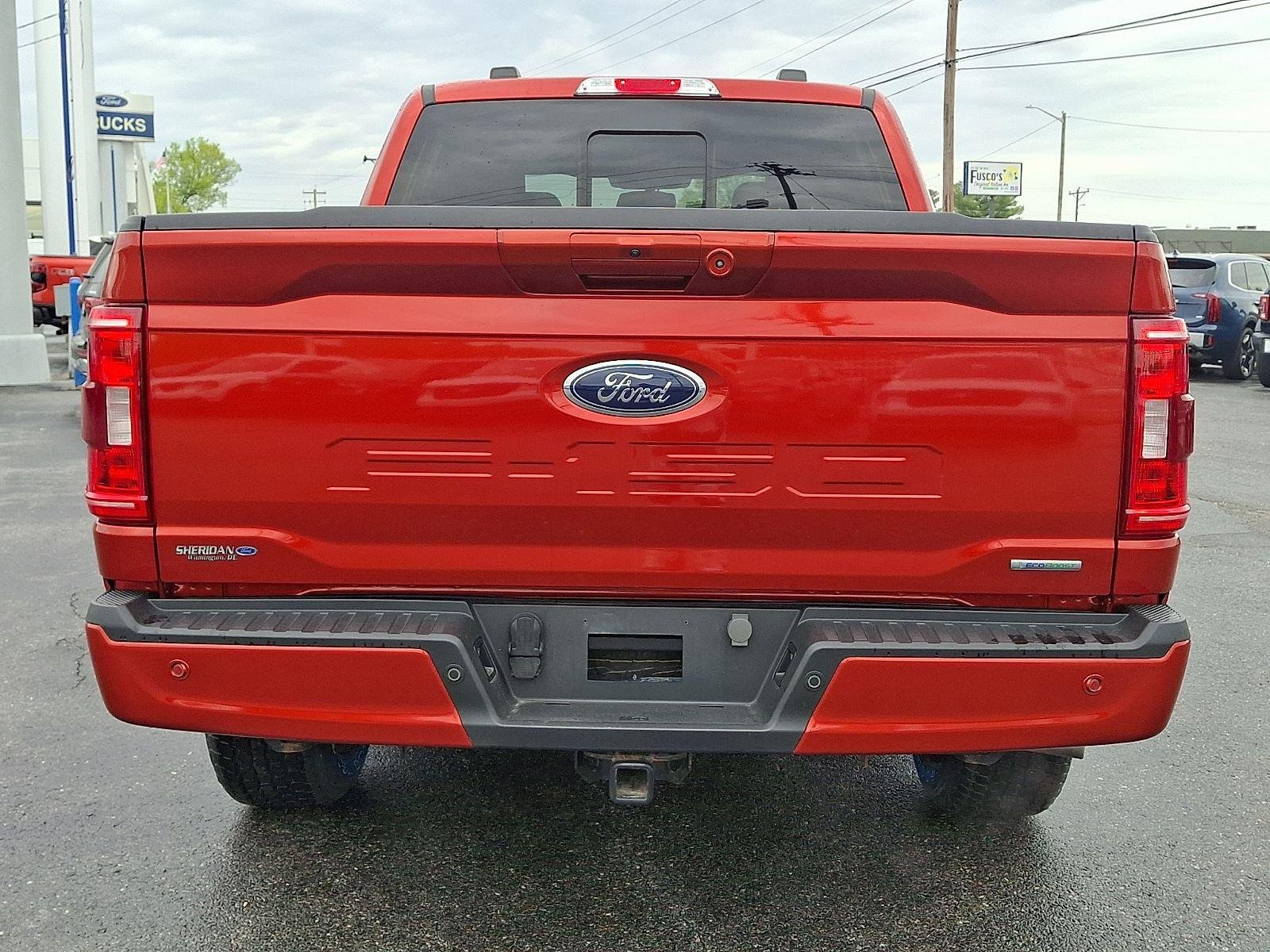 Certified Used 2023 Hot Pepper Red Tinted Clearcoat Ford XLT image 5