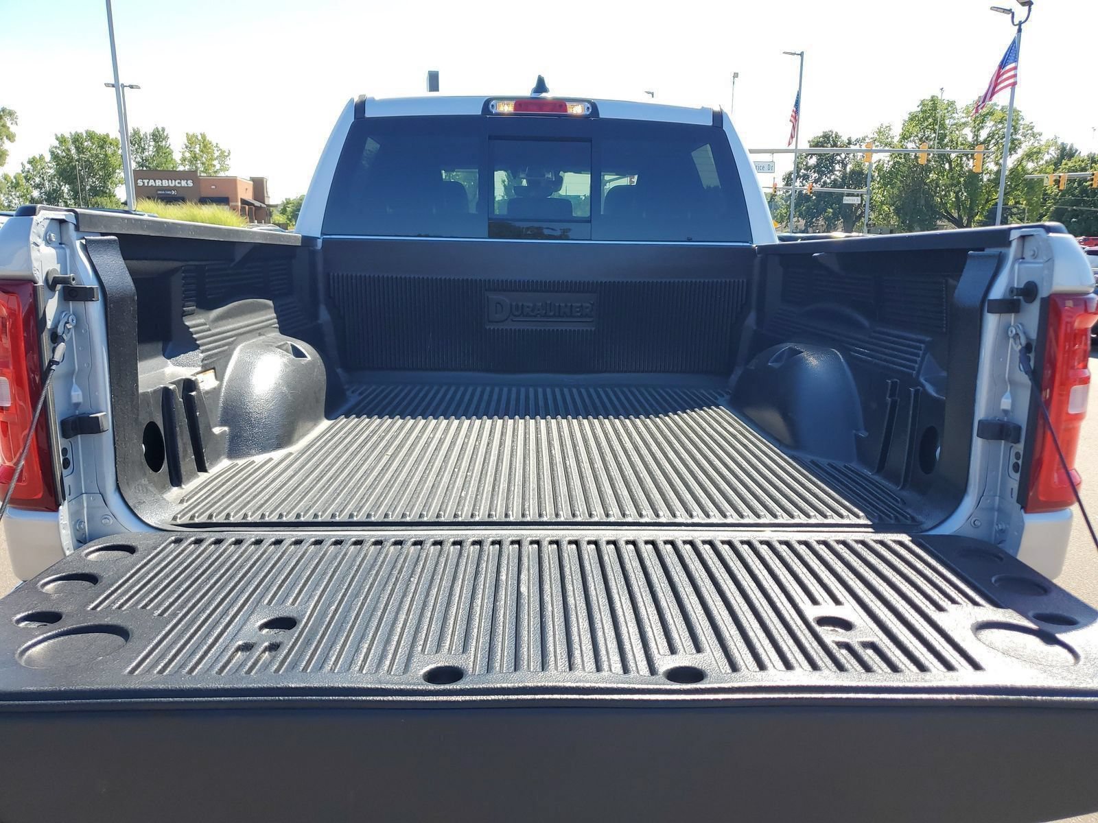 Used 2026 Silver Ram Laramie image 7