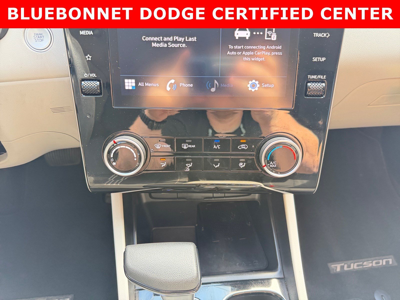 Used 2023 Phantom Black Hyundai SEL image 17
