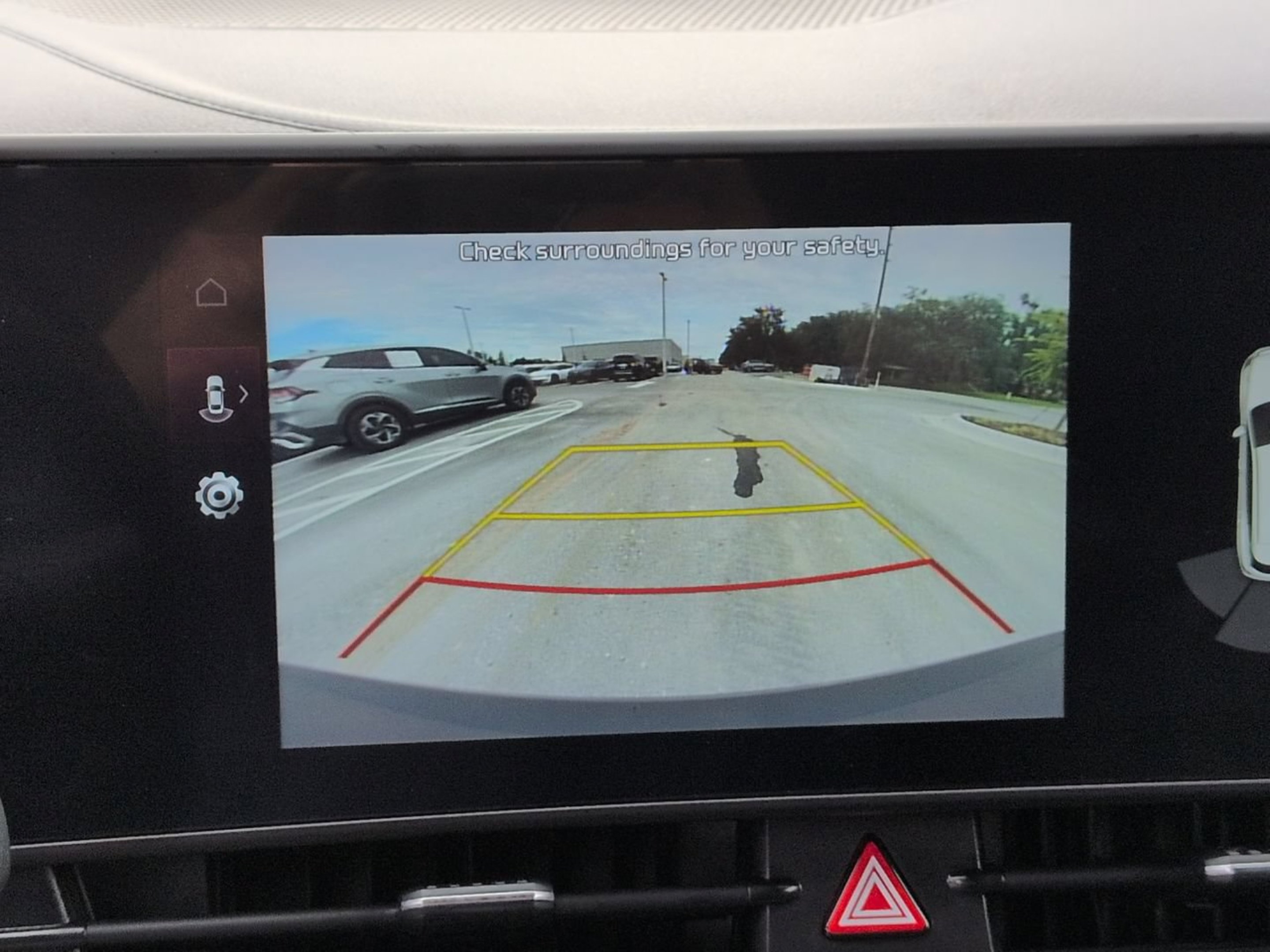 Certified Used 2024 Glacial White Pearl Kia X-Line image 21