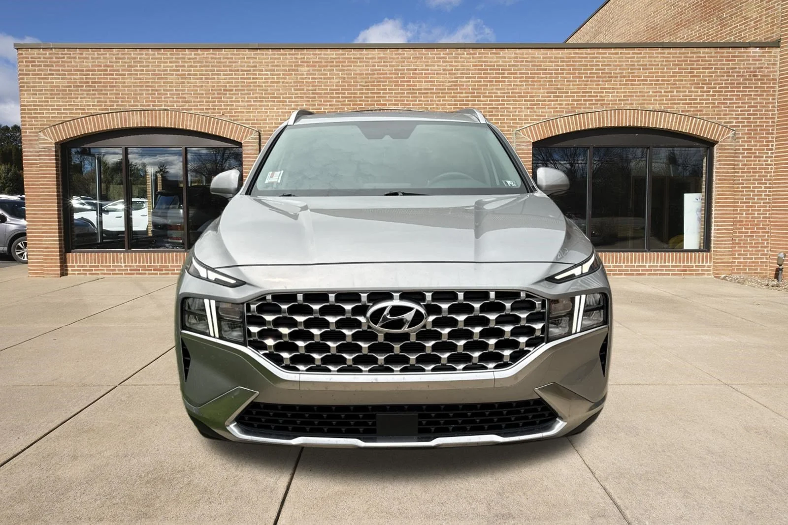 Used 2022 Shimmering Silver Hyundai SEL image 8