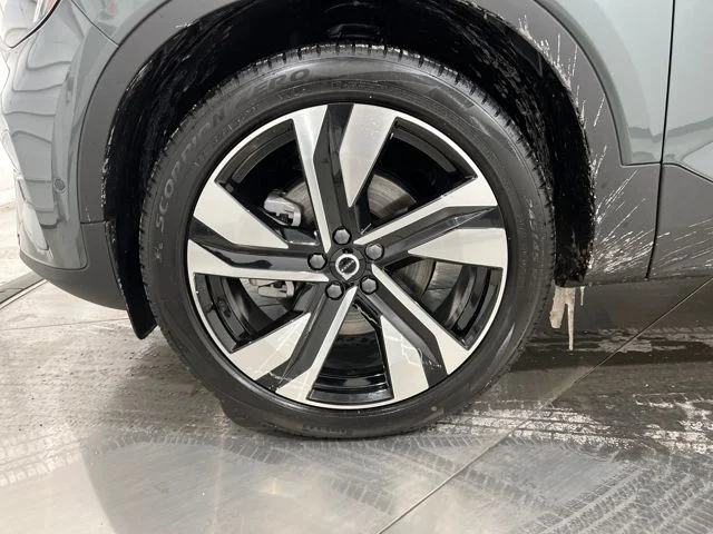 2026 Volvo XC40 Ultra - Photo 23