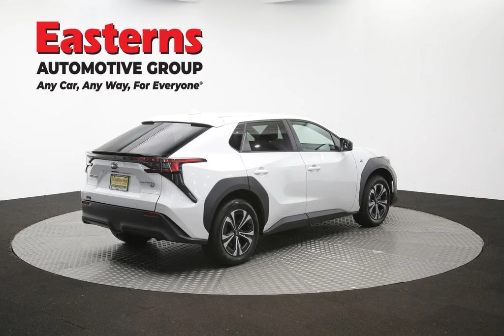 Used 2023 White Subaru Premium image 39