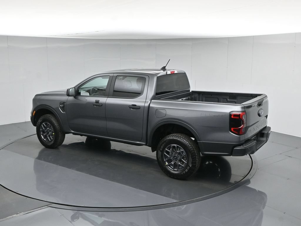 New 2026 Carbonized Gray Metallic Ford XLT image 39