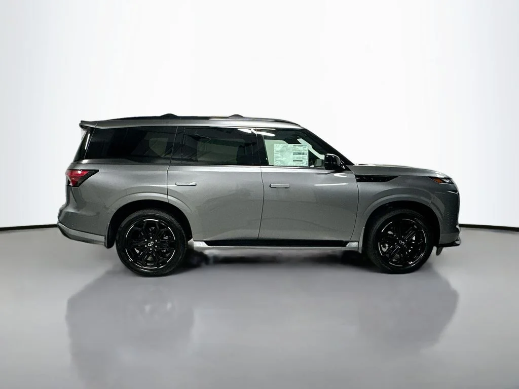 New 2027 DYNAMIC METAL INFINITI SPORT image 8