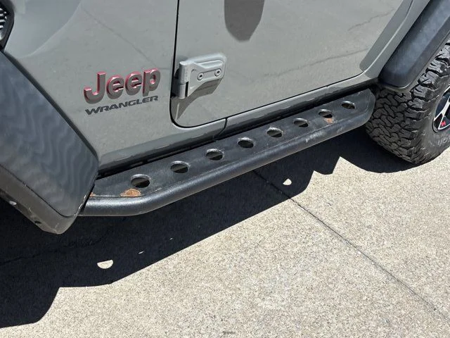 Used 2021 Gray Jeep Rubicon image 18