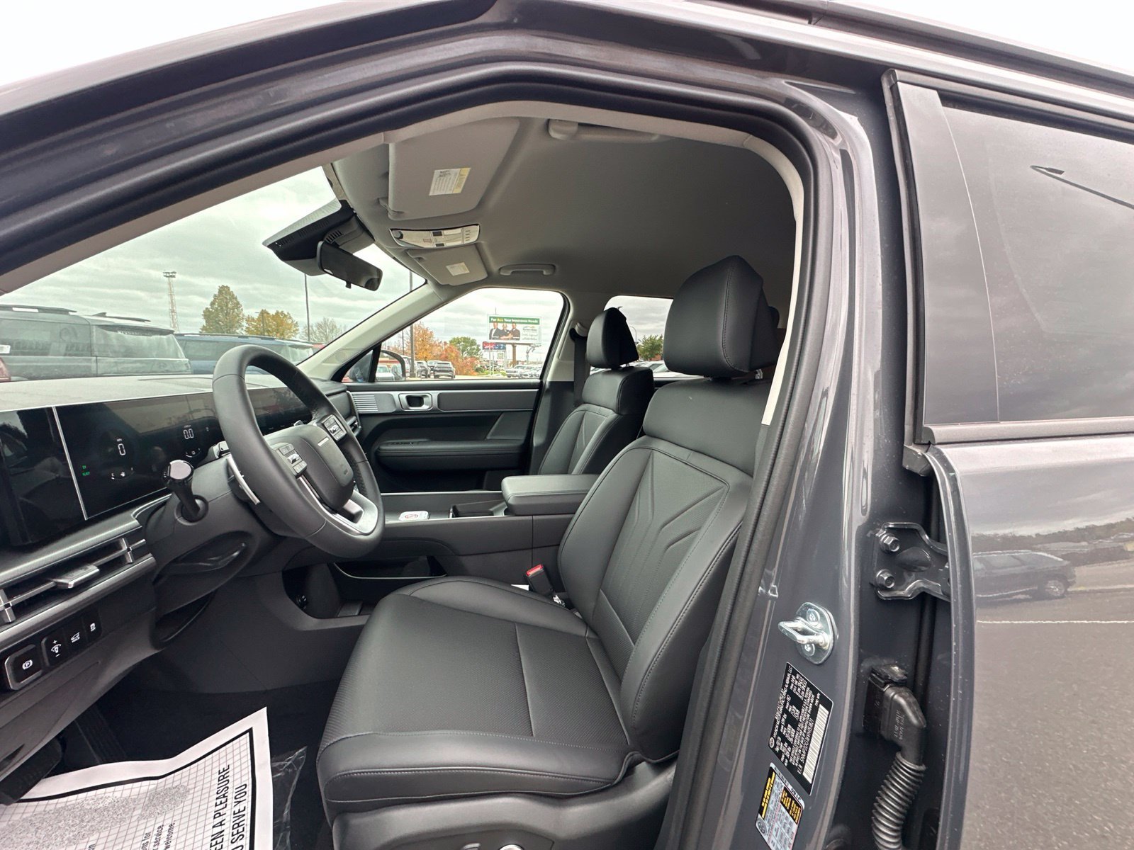 New 2027 Gray Hyundai SEL image 10
