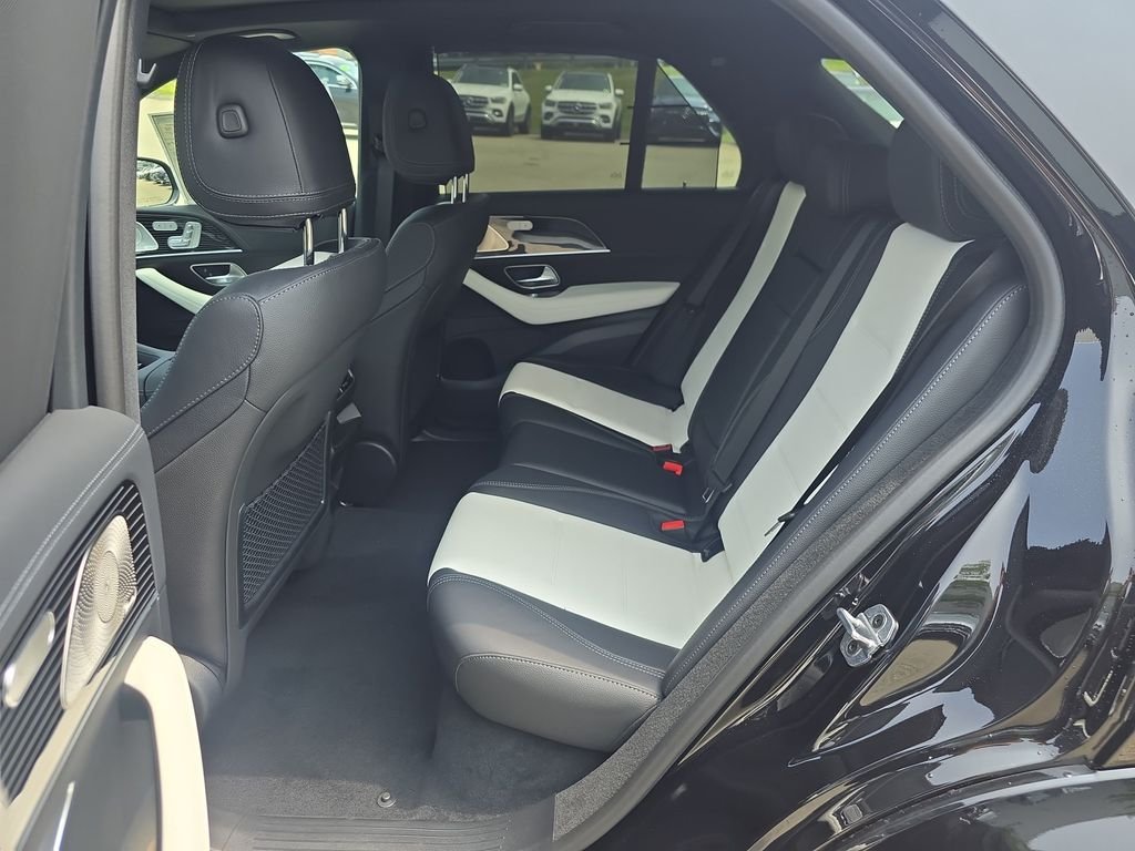 New 2026 Obsidian Black Metallic Mercedes-Benz GLE 350 image 25
