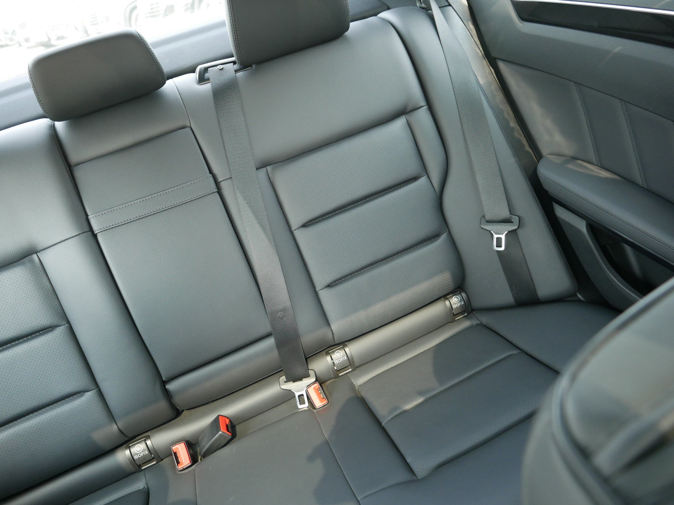 Used 2013 Diamond Silver Metallic Mercedes-Benz E 350 Sport image 14