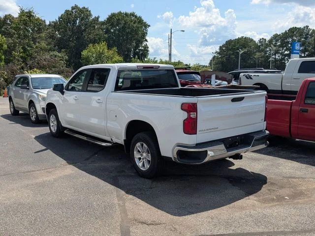 Used 2024 Summit White Chevrolet LT image 2