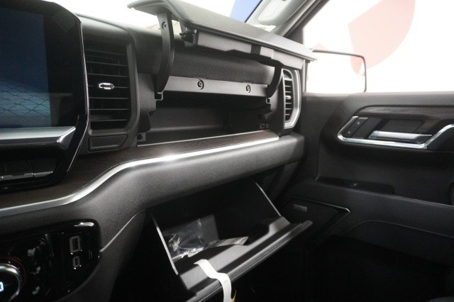 2026 GMC Sierra 1500 SLT - Photo 40