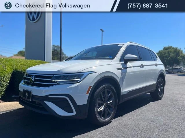 2024 Volkswagen Tiguan 2.0T SE 4Motion's photo