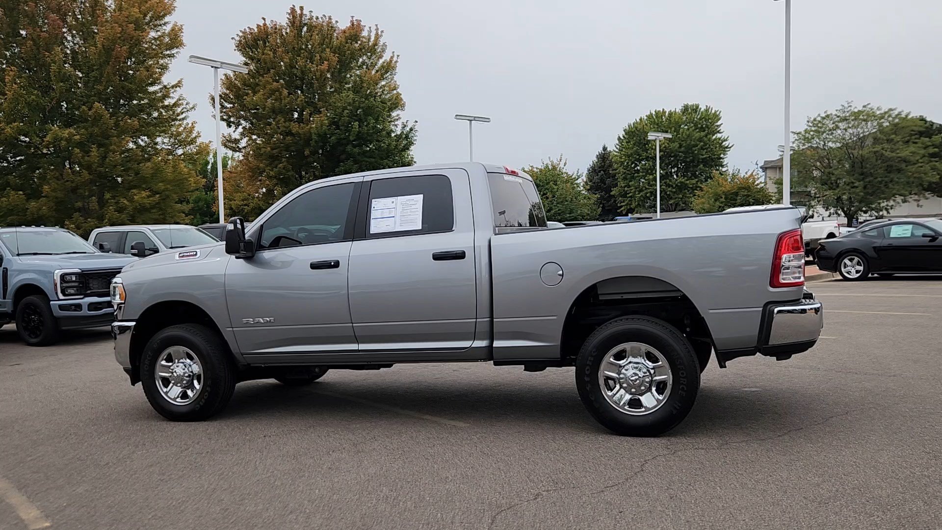 Used 2024 Billet Silver Metallic Clearcoat Ram Big Horn image 23