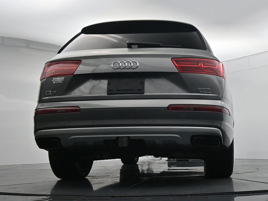 Used 2017  Audi 3.0T Premium Plus image 38