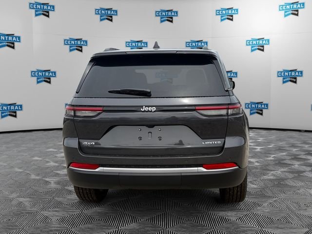 New 2026 Baltic Gray Metallic Clear-Coat Exterior Paint Jeep Limited image 4