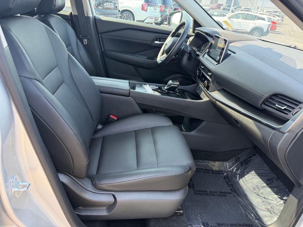 Certified Used 2024 Silver Nissan SV image 32
